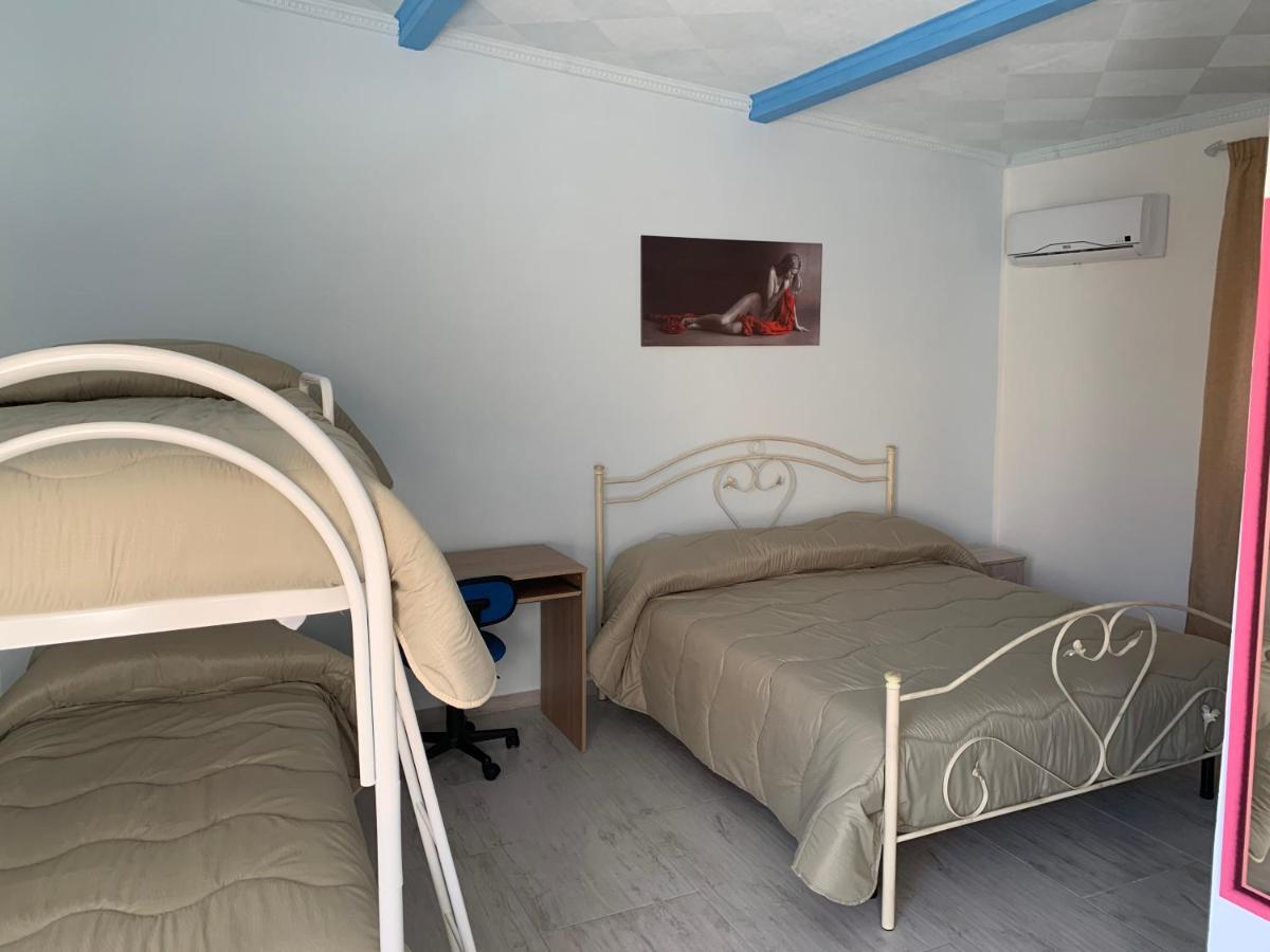 Casa Acito Panzió Stornara Kültér fotó